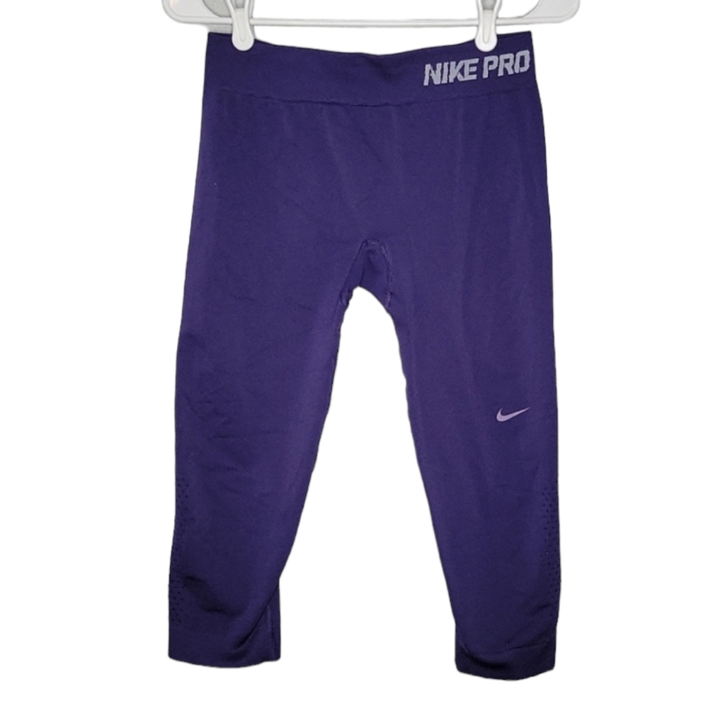 Nike Pro Blue Cropped Tight Leggings